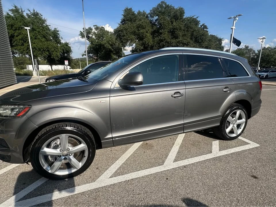 2010 Audi 4L Q7 - Image 2 of 10