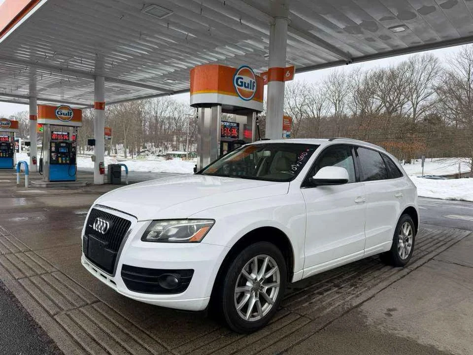 2010 Audi Quattro - Image 2 of 6