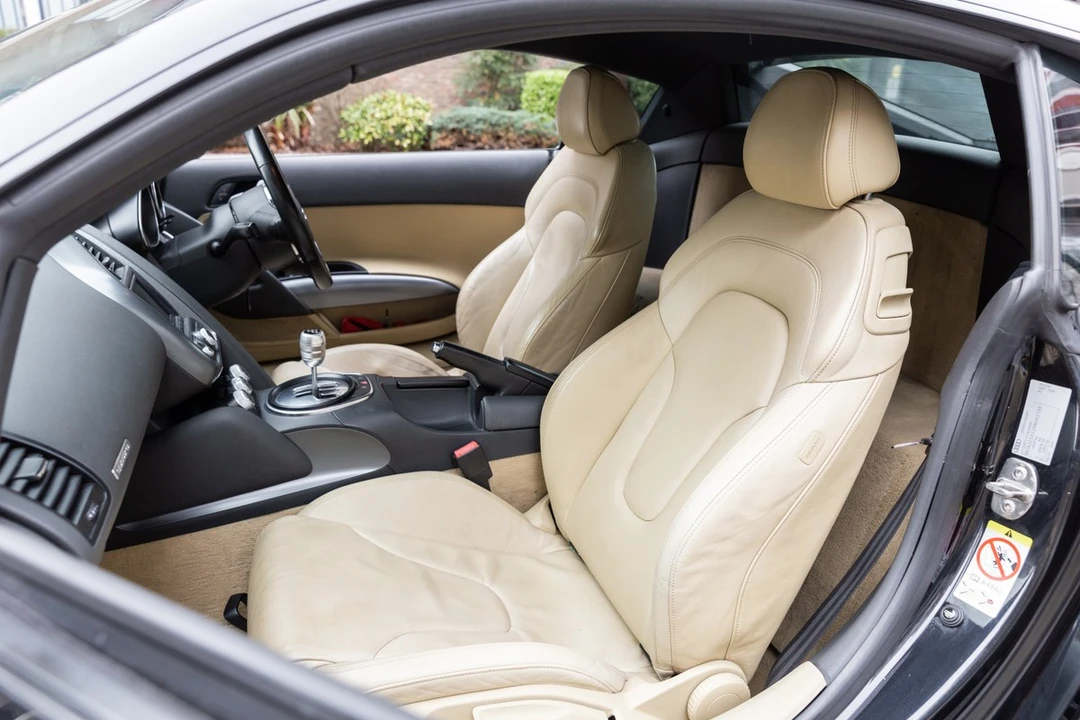 2010 Audi 42 R8 - Image 21 of 30
