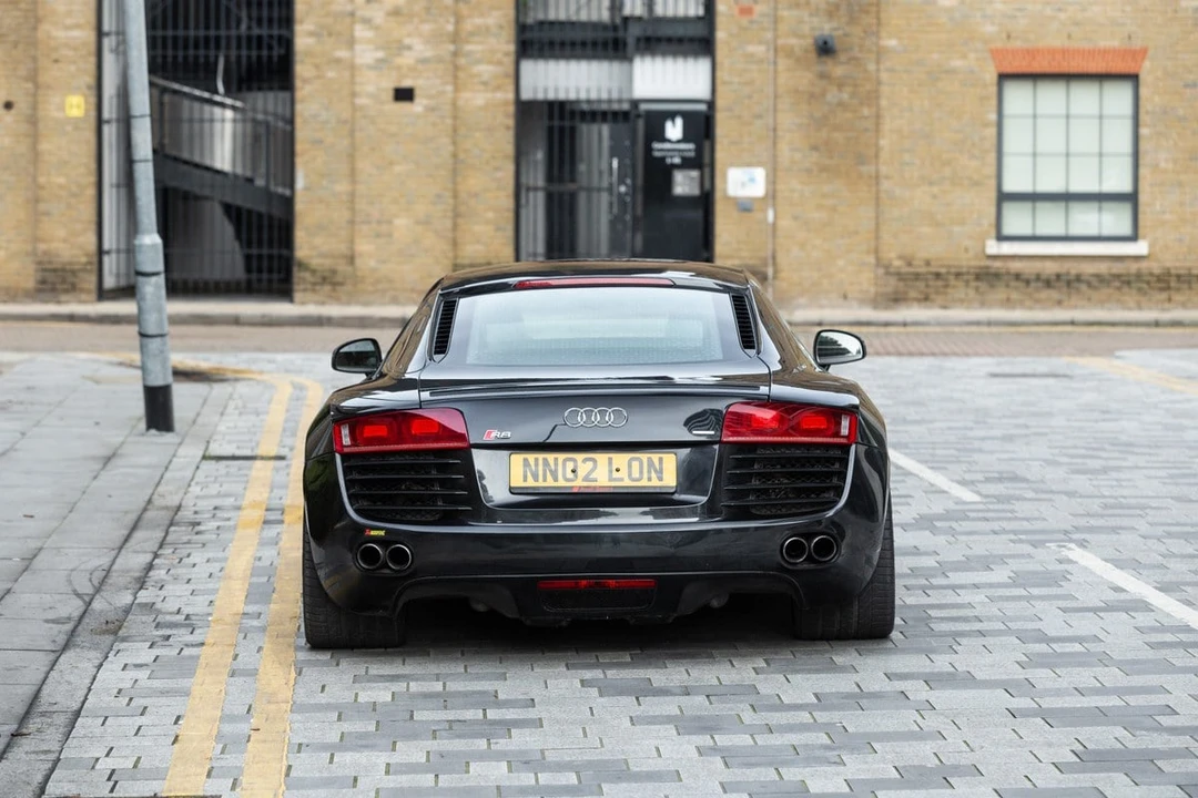 2010 Audi 42 R8 - Image 10 of 30