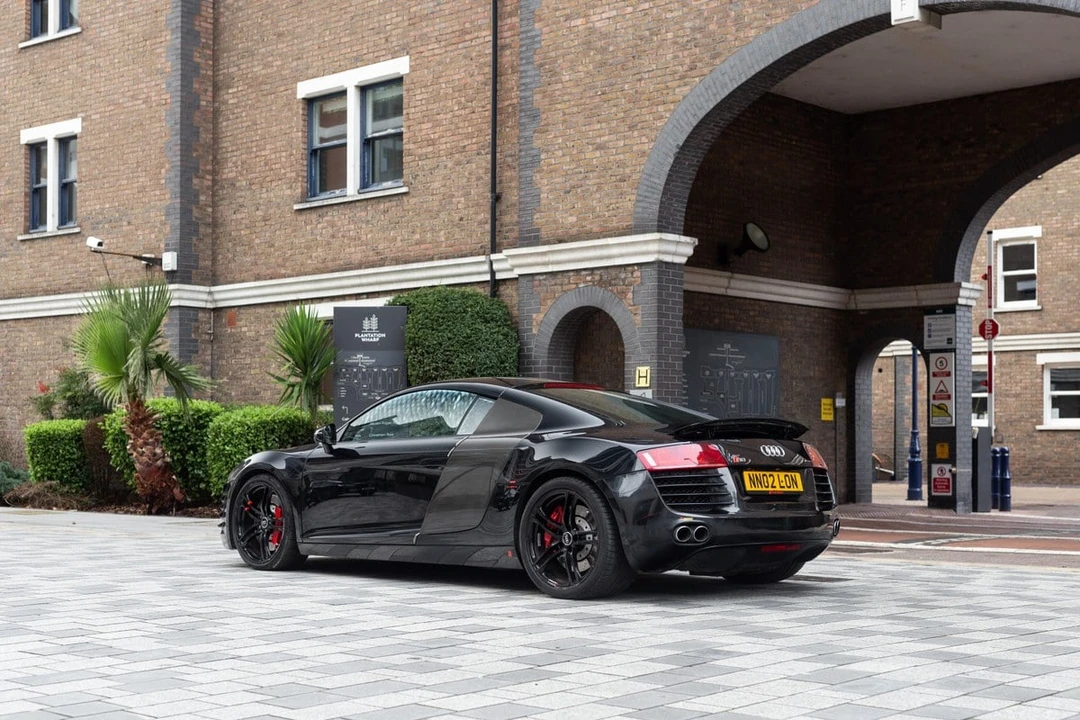 2010 Audi 42 R8 - Image 15 of 30