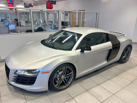 2010 Audi R8 4.2 Quattro Coupe 2D
