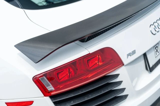 2010 Audi 42 R8 - Image 11 of 13