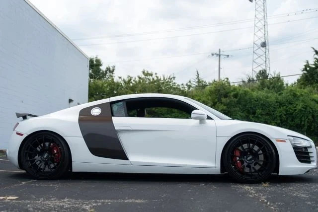 2010 Audi 42 R8 - Image 9 of 13