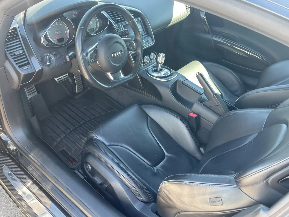 2010 Audi 42 R8 - Image 14 of 20