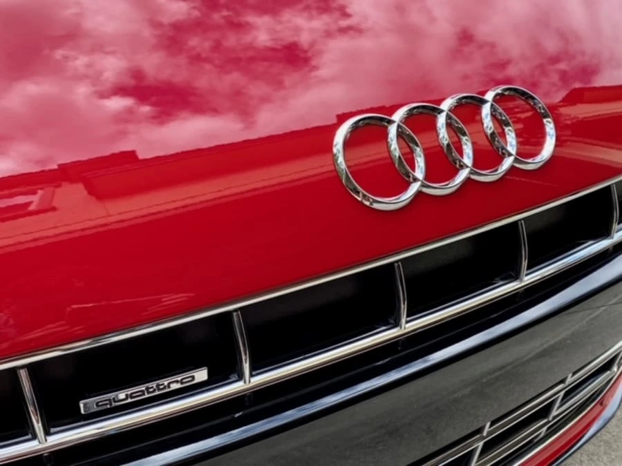 2010 Audi 42 R8 - Image 20 of 31
