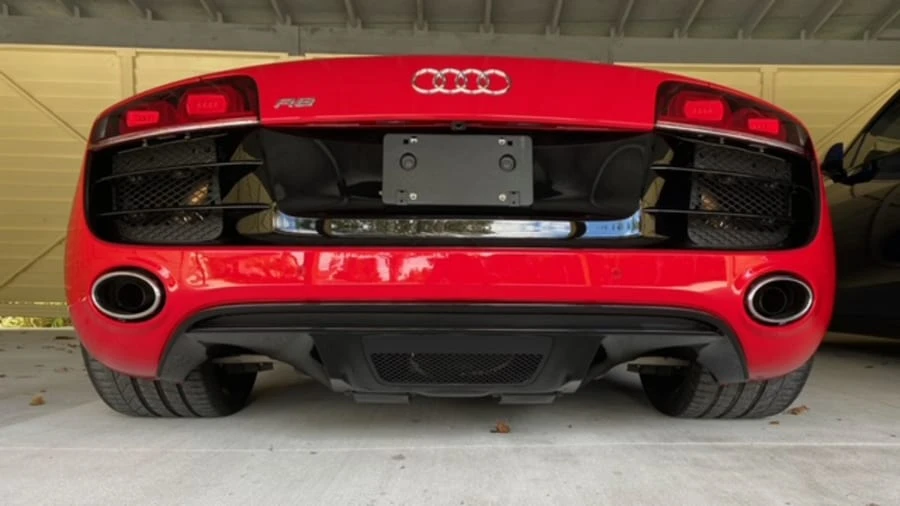 2010 Audi 42 R8 - Image 6 of 31
