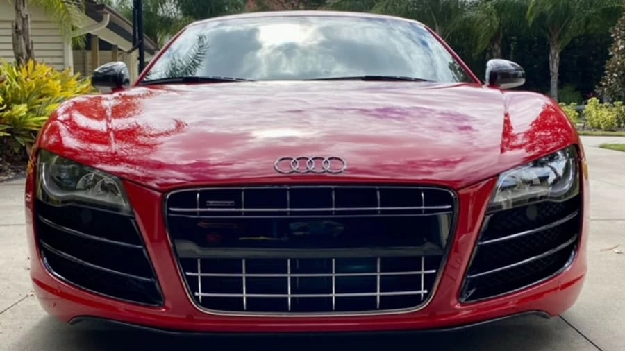 2010 Audi 42 R8 - Image 5 of 31
