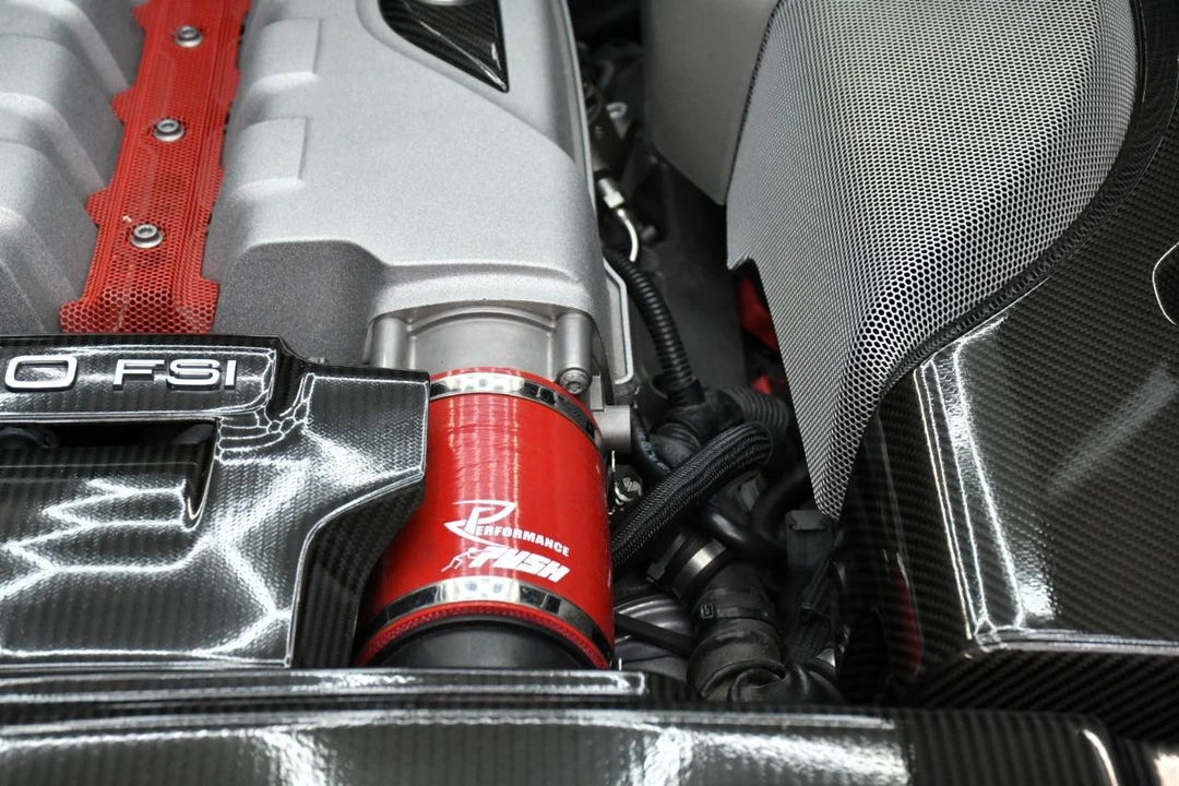 2010 Audi 42 R8 - Image 24 of 31