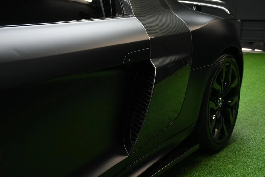 2010 Audi 42 R8 - Image 13 of 31