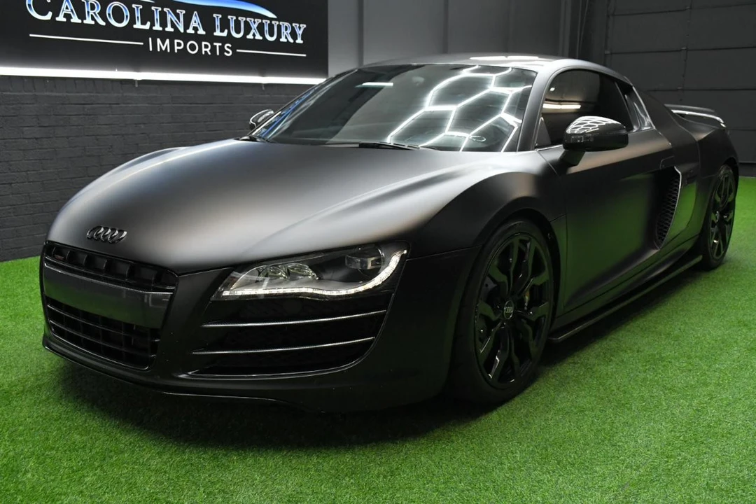 2010 Audi 42 R8 - Image 9 of 31