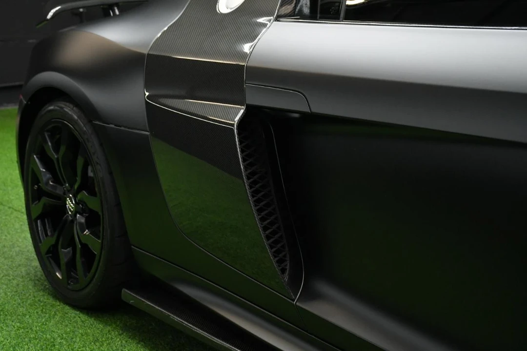 2010 Audi 42 R8 - Image 12 of 31