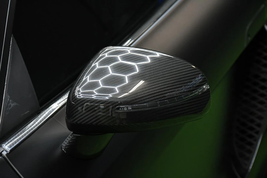 2010 Audi 42 R8 - Image 10 of 31