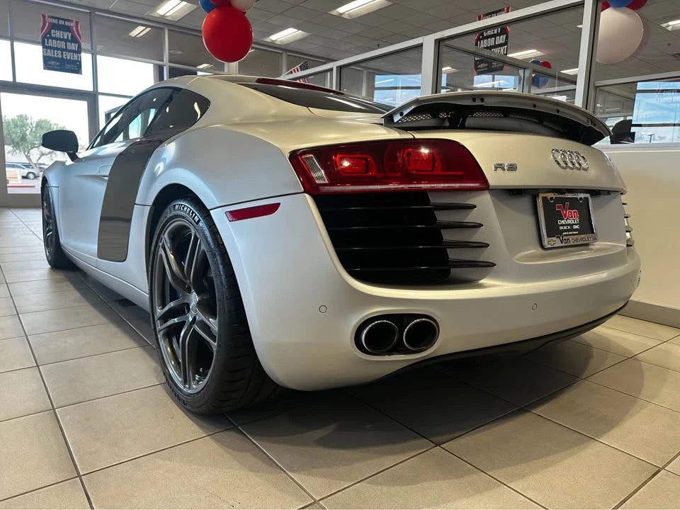 2010 Audi 42 R8 - Image 3 of 13