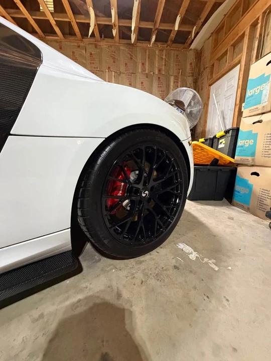 2010 Audi 42 R8 - Image 19 of 20