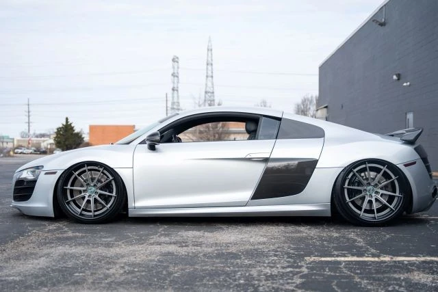 2010 Audi 42 R8 - Image 12 of 18