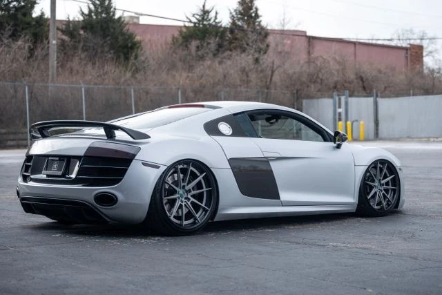 2010 Audi 42 R8 - Image 4 of 18