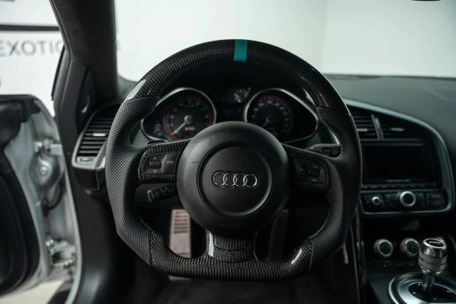 2010 Audi 42 R8 - Image 31 of 31