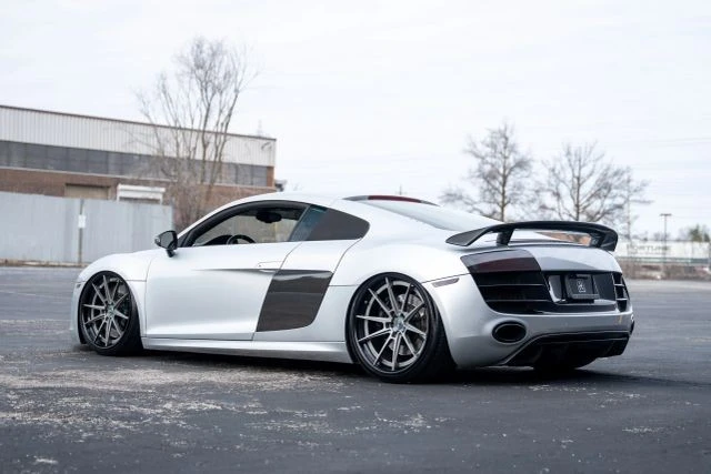 2010 Audi 42 R8 - Image 11 of 18