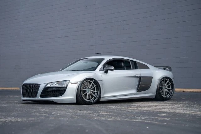 2010 Audi 42 R8 - Image 6 of 18