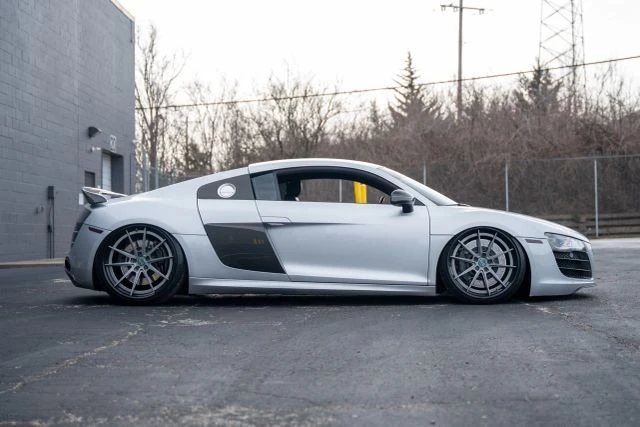 2010 Audi 42 R8 - Image 9 of 18