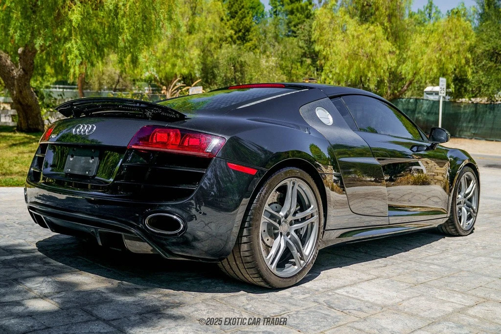 2010 Audi 42 R8 - Image 8 of 21