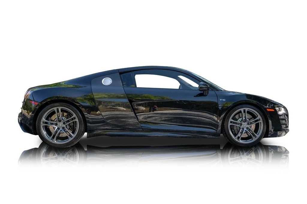 2010 Audi 42 R8 - Image 2 of 21