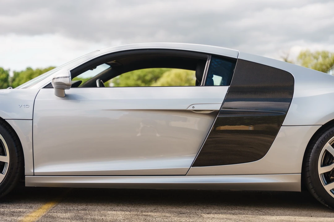 2010 Audi 42 R8 - Image 4 of 31