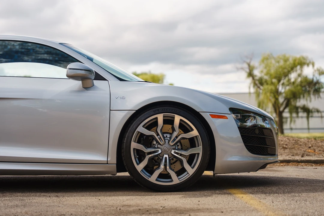 2010 Audi 42 R8 - Image 21 of 31