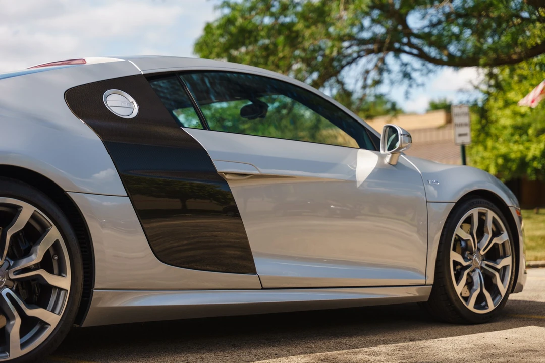 2010 Audi 42 R8 - Image 24 of 31