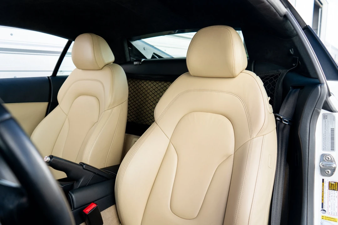 2010 Audi 42 R8 - Image 8 of 31