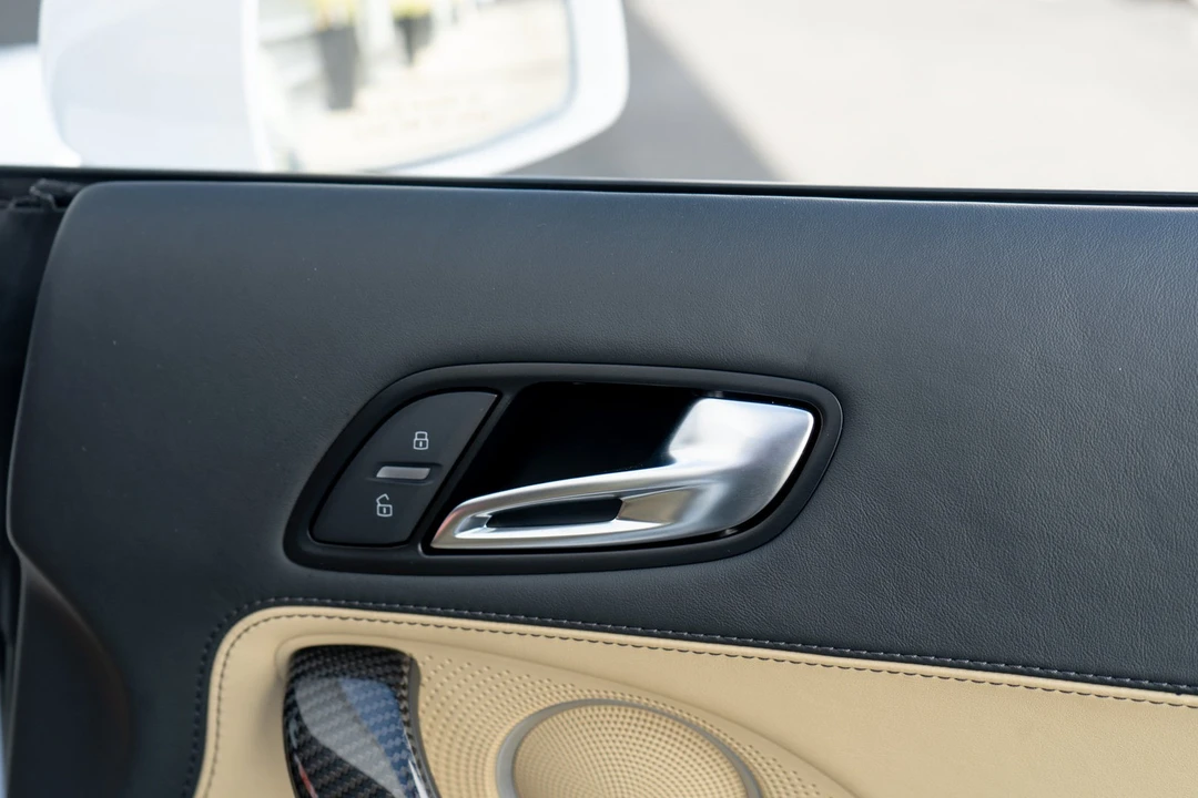 2010 Audi 42 R8 - Image 29 of 31