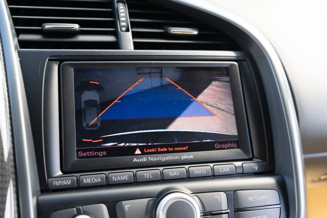 2010 Audi 42 R8 - Image 18 of 31