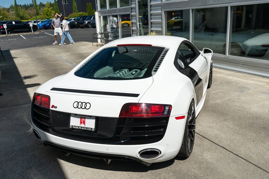 2010 Audi 42 R8 - Image 5 of 31