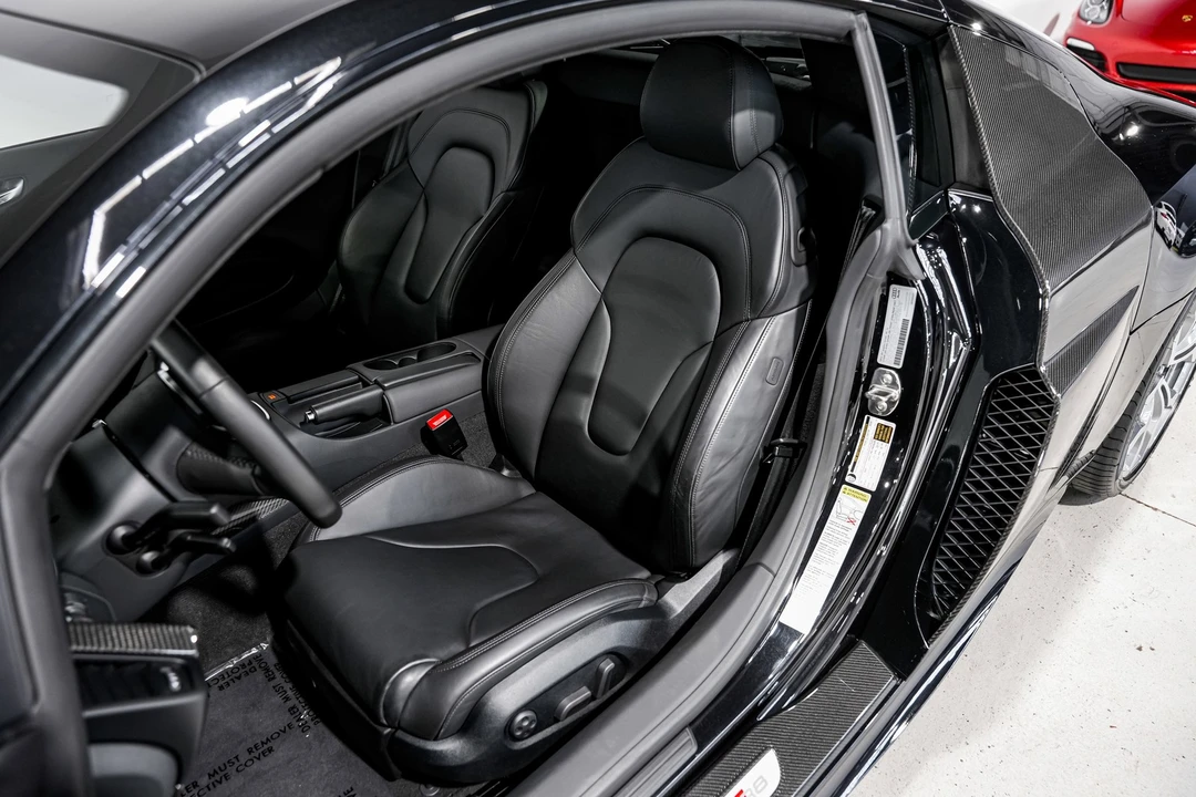 2010 Audi 42 R8 - Image 18 of 21