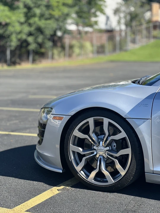 2010 Audi 42 R8 - Image 3 of 31