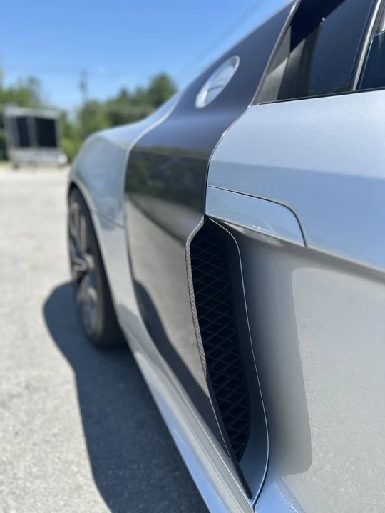 2010 Audi 42 R8 - Image 7 of 22
