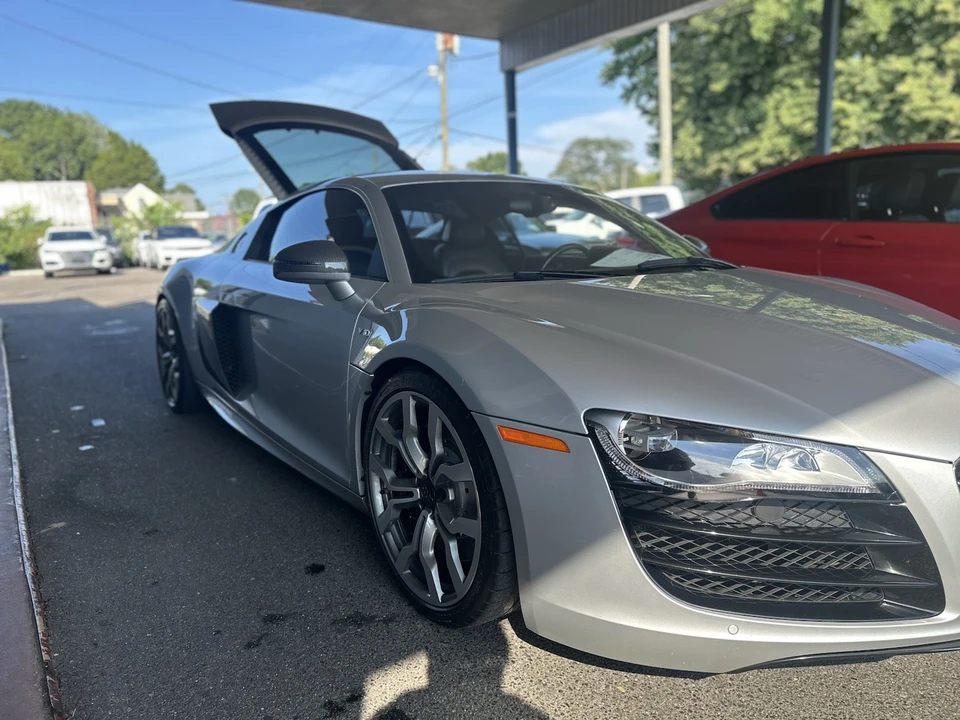 2010 Audi 42 R8 - Image 11 of 31