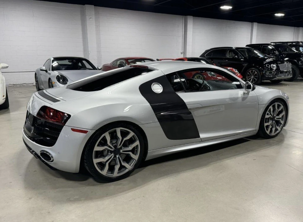 2010 Audi 42 R8 - Image 24 of 31