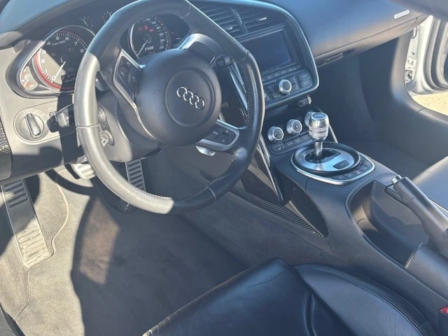 2010 Audi 42 R8 - Image 6 of 13