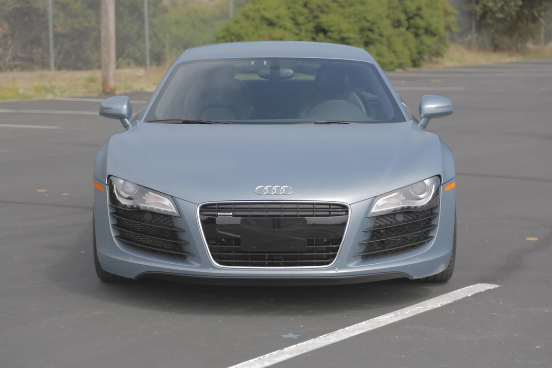 2010 Audi 42 R8 - Image 5 of 31