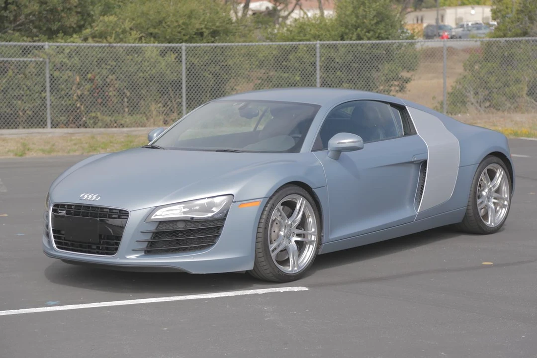 2010 Audi 42 R8 - Image 9 of 31
