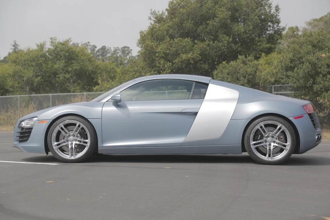 2010 Audi 42 R8 - Image 10 of 31