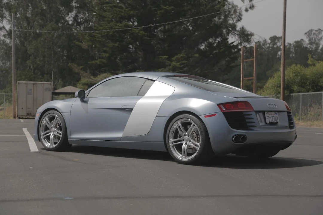 2010 Audi 42 R8 - Image 14 of 31