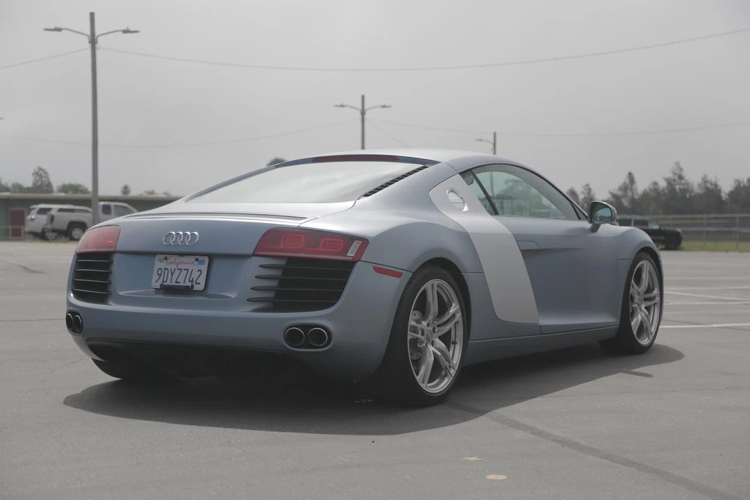 2010 Audi 42 R8 - Image 19 of 31