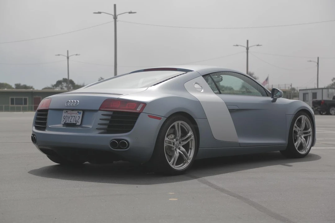 2010 Audi 42 R8 - Image 20 of 31