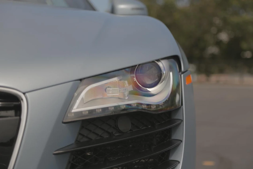 2010 Audi 42 R8 - Image 26 of 31