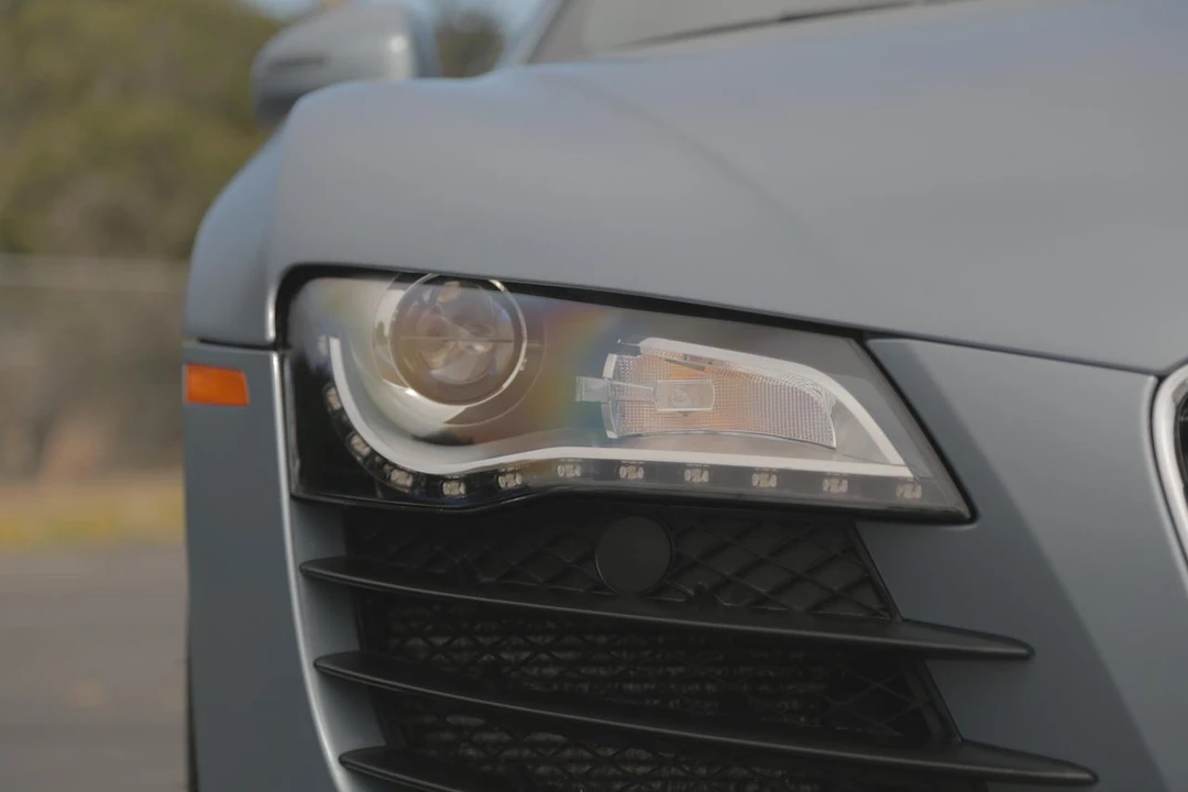 2010 Audi 42 R8 - Image 23 of 31