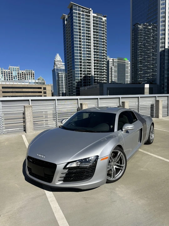 2010 Audi 42 R8 - Image 16 of 31