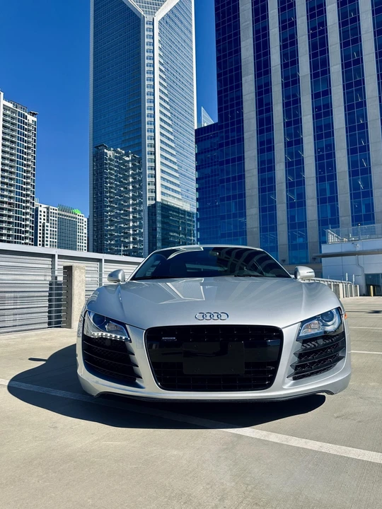 2010 Audi 42 R8 - Image 31 of 31